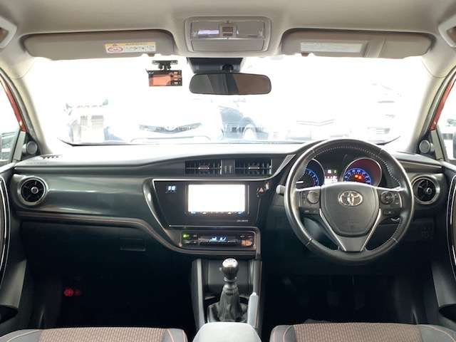 トヨタ オーリス １．８ ＲＳ H27年 (東北) 99