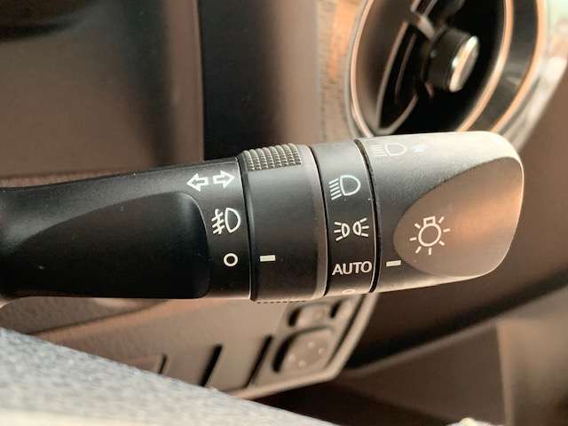 トヨタ オーリス １．８ ＲＳ H27年 (東北) 99