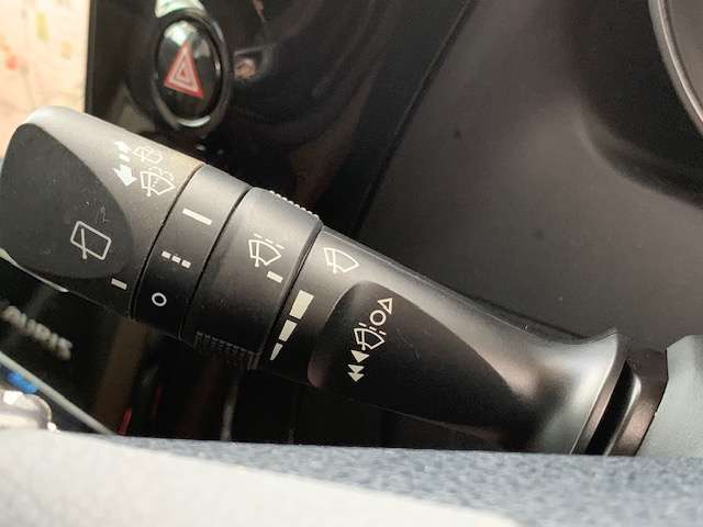 トヨタ オーリス １．８ ＲＳ H27年 (東北) 99