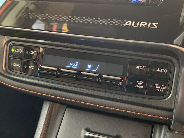 トヨタ オーリス １．８ ＲＳ H27年 (東北) 99