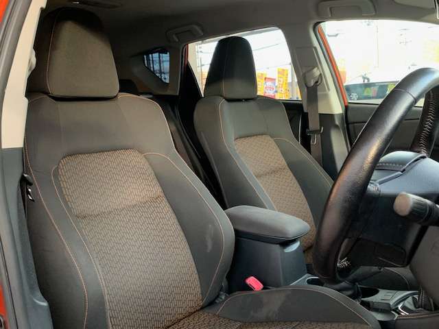 トヨタ オーリス １．８ ＲＳ H27年 (東北) 99