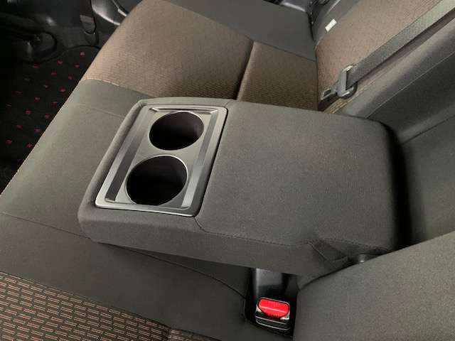 トヨタ オーリス １．８ ＲＳ H27年 (東北) 99