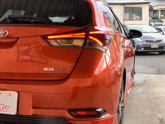 トヨタ オーリス １．８ ＲＳ H27年 (東北) 99