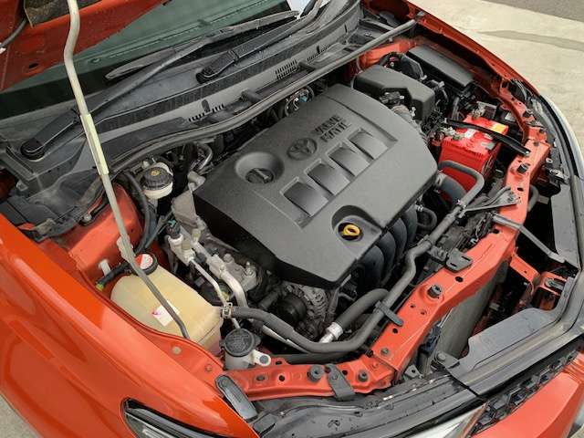 トヨタ オーリス １．８ ＲＳ H27年 (東北) 99