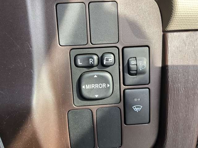 トヨタ パッソ １．０ プラスハナ H22年 (北海道) 99