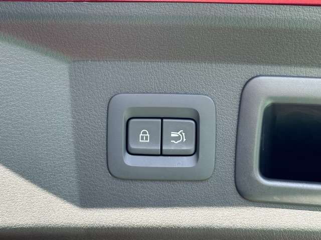 マツダ ＣＸ−６０ ３．３ ＸＤハイブリッド プレミアム スポーツ ディーゼルターボ ４ＷＤ R4年 (東海) 99