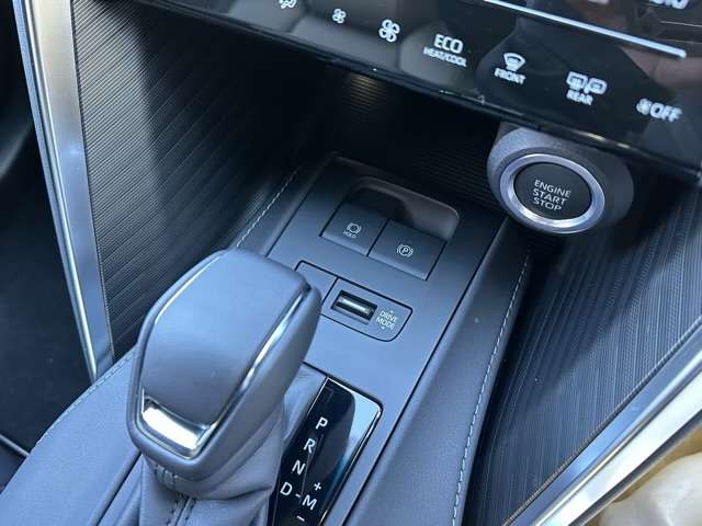 トヨタ ハリアー ２．０ Ｚ R5年 (東海) 99