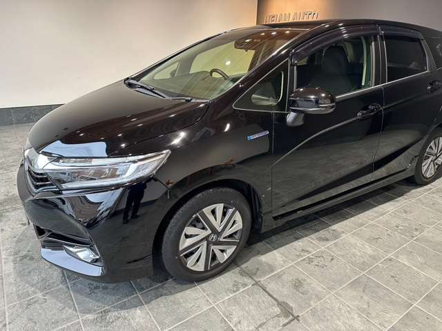 ホンダ シャトル １．５ ハイブリッド Ｘ ホンダセンシング R1年 (近畿) 99