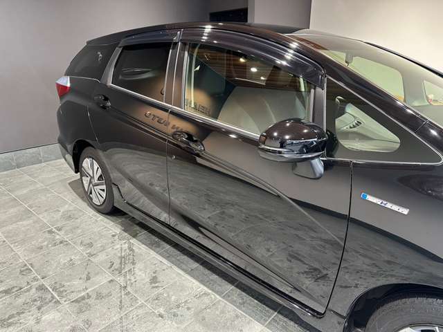 ホンダ シャトル １．５ ハイブリッド Ｘ ホンダセンシング R1年 (近畿) 99