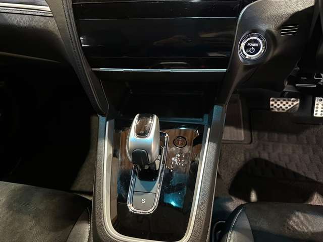 ホンダ シャトル １．５ ハイブリッド Ｘ ホンダセンシング R1年 (近畿) 99