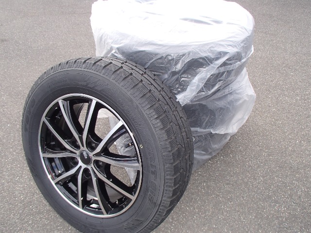 ホンダ ヴェゼル １．５ Ｅ：ＨＥＶ Ｚ R3年 (東北) 99