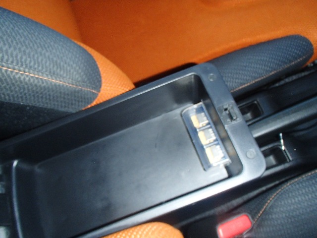 ホンダ フィット １．５ ＲＳ H23年 (東北) 99