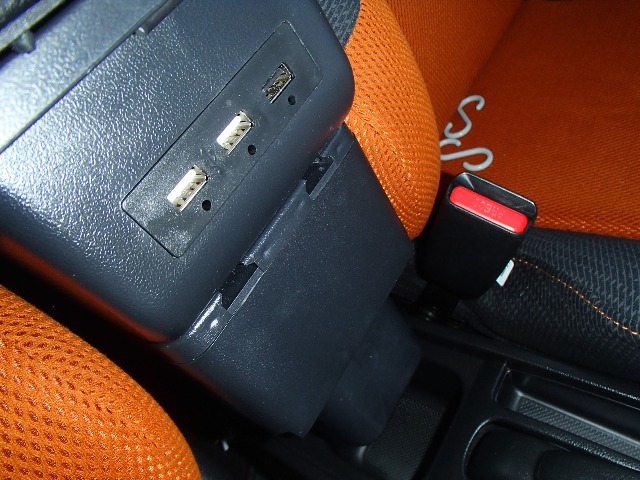 ホンダ フィット １．５ ＲＳ H23年 (東北) 99