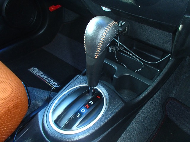 ホンダ フィット １．５ ＲＳ H23年 (東北) 99