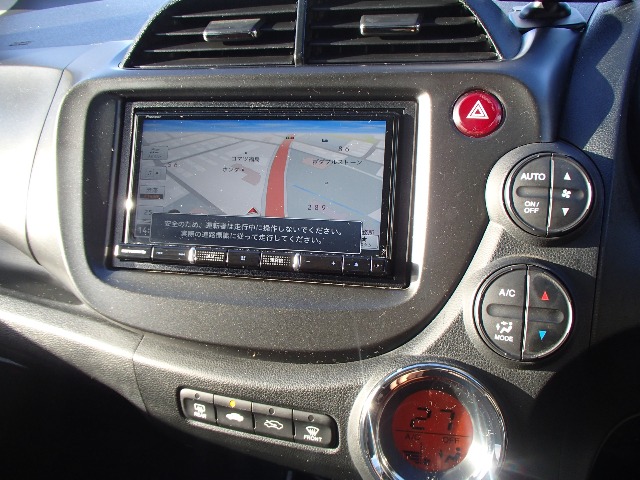 ホンダ フィット １．５ ＲＳ H23年 (東北) 99