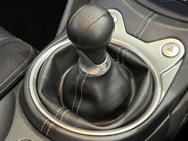 日産 フェアレディＺ ３．７ バージョン Ｓ H21年 (関東) 99