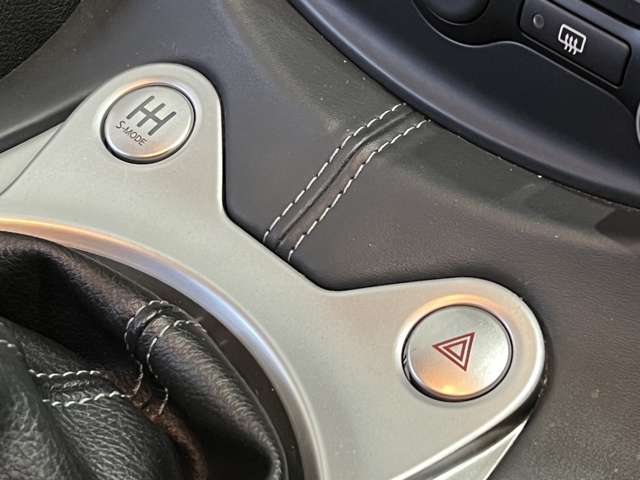 日産 フェアレディＺ ３．７ バージョン Ｓ H21年 (関東) 99