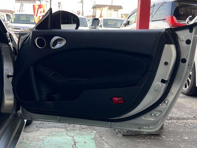 日産 フェアレディＺ ３．７ バージョン Ｓ H21年 (関東) 99