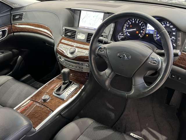 日産 フーガ ２．５ ２５０ＧＴ Ａパッケージ H29年 (関東) 99