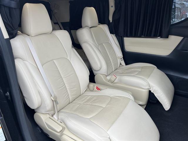 トヨタ アルファード　ハイブリッド ハイブリッド ２．５ Ｇ Ｅ－ＦＯＵＲ ４ＷＤ H27年 (関東) 99