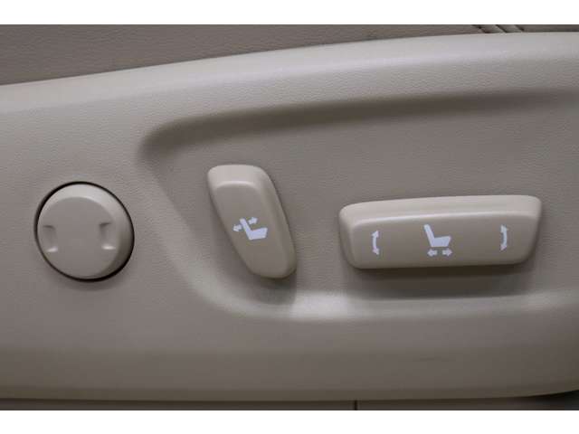 トヨタ ランドクルーザープラド ２．７ ＴＸ Ｌパッケージ ４ＷＤ R5年 (東海) 99