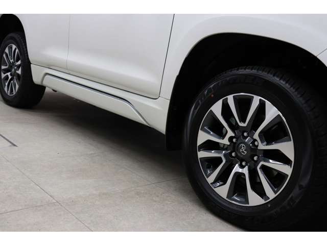 トヨタ ランドクルーザープラド ２．７ ＴＸ Ｌパッケージ ４ＷＤ R5年 (東海) 99