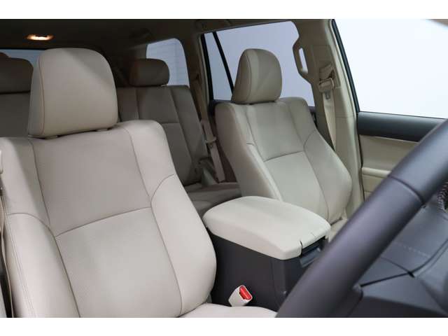 トヨタ ランドクルーザープラド ２．７ ＴＸ Ｌパッケージ ４ＷＤ R5年 (東海) 99