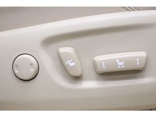 トヨタ ランドクルーザープラド ２．７ ＴＸ Ｌパッケージ ４ＷＤ R5年 (東海) 99