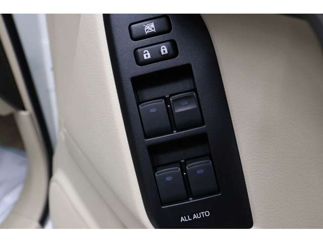 トヨタ ランドクルーザープラド ２．７ ＴＸ Ｌパッケージ ４ＷＤ R5年 (東海) 99