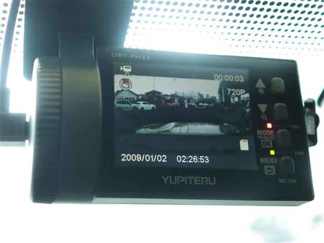 日産 フェアレディＺ ３．７ H23年 (関東) 99