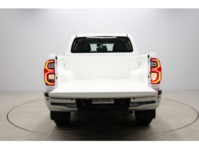 トヨタ ハイラックス ２．４ Ｚ ディーゼルターボ ４ＷＤ R5年 (東海) 99