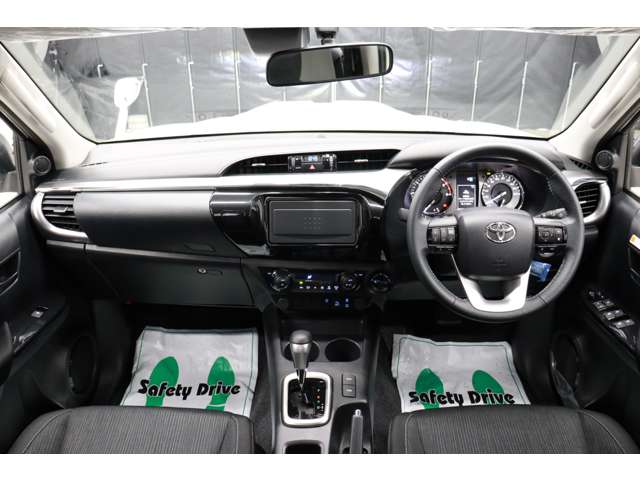 トヨタ ハイラックス ２．４ Ｚ ディーゼルターボ ４ＷＤ R5年 (東海) 99