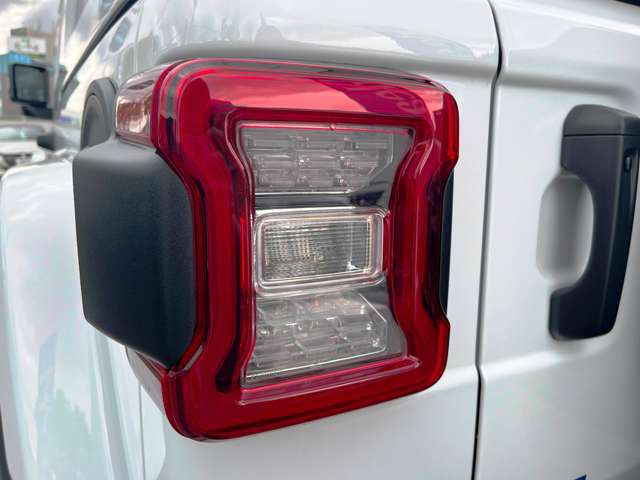 ジープ ラングラー　アンリミテッド アンリミテッド フリーダム エディション ４ＷＤ R6年 (東北) 99