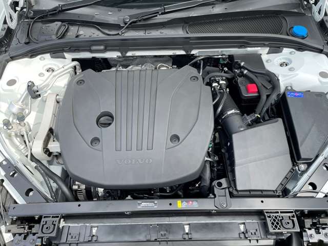 ボルボ Ｖ６０ アルティメット　Ｂ４ R5年 (東北) 99