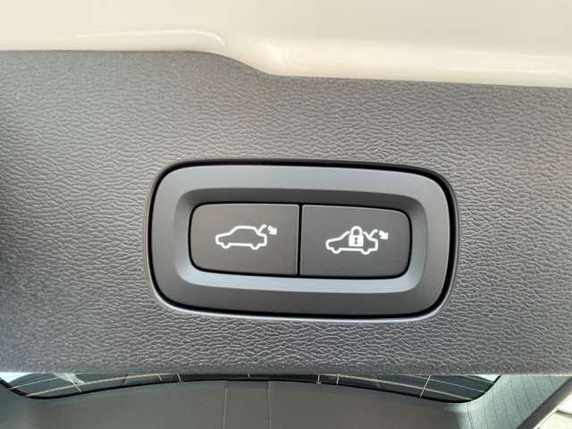 ボルボ Ｖ６０ アルティメット　Ｂ４ R5年 (東北) 99