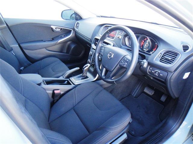 ボルボ Ｖ４０ Ｔ２　ナビエディション H30年 (東北) 99