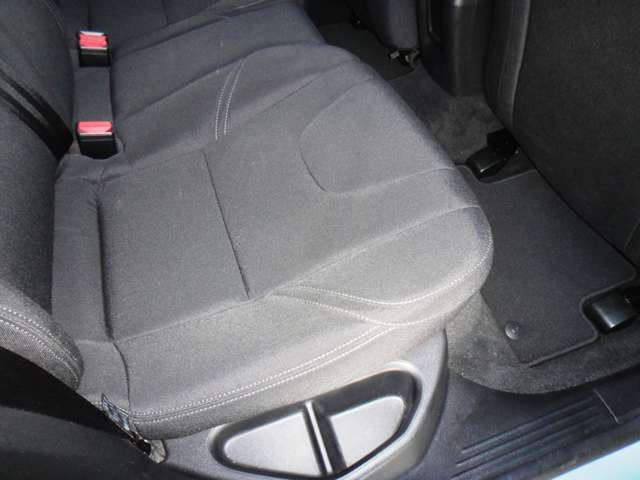 ボルボ Ｖ４０ Ｔ２　ナビエディション H30年 (東北) 99