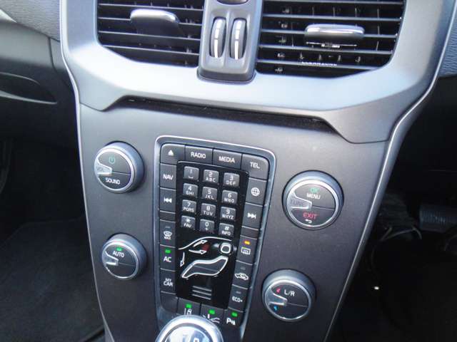 ボルボ Ｖ４０ Ｔ２　ナビエディション H30年 (東北) 99