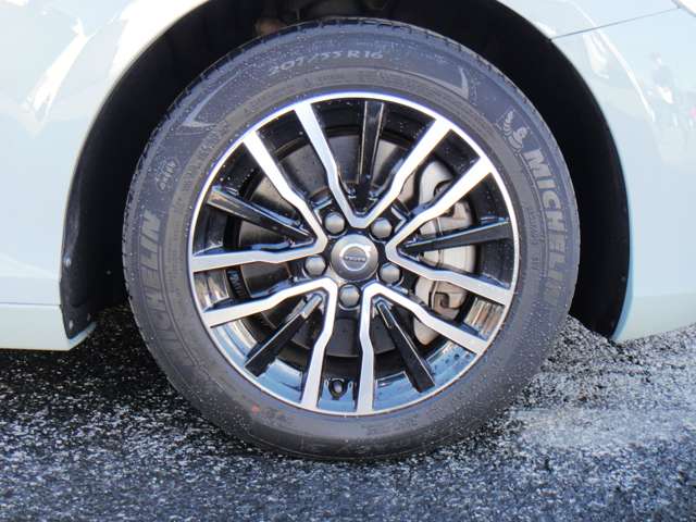 ボルボ Ｖ４０ Ｔ２　ナビエディション H30年 (東北) 99