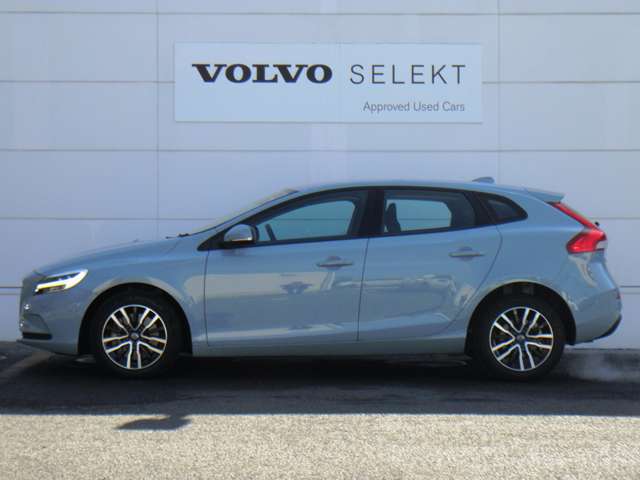 ボルボ Ｖ４０ Ｔ２　ナビエディション H30年 (東北) 99