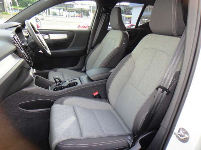 ボルボ ＸＣ４０ プラス　Ｂ３ R5年 (東北) 99