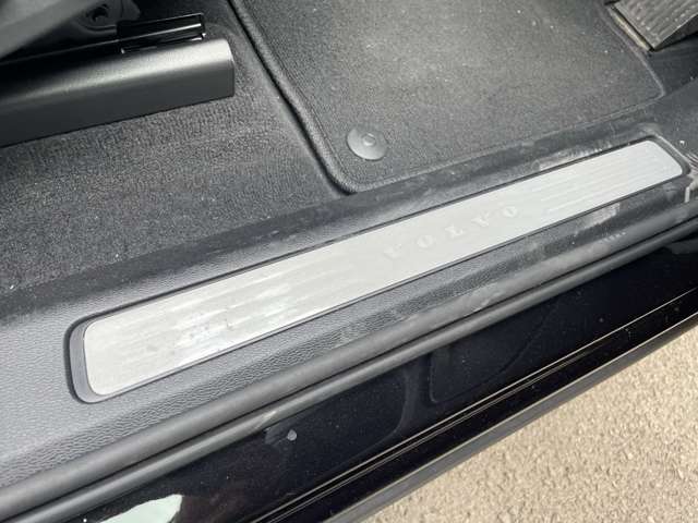 ボルボ ＸＣ６０ Ｄ４ ＡＷＤ インスクリプション ディーゼルターボ ４ＷＤ R2年 (東北) 99