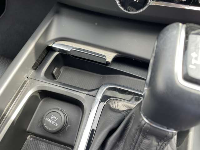 ボルボ ＸＣ６０ Ｄ４ ＡＷＤ インスクリプション ディーゼルターボ ４ＷＤ R2年 (東北) 99