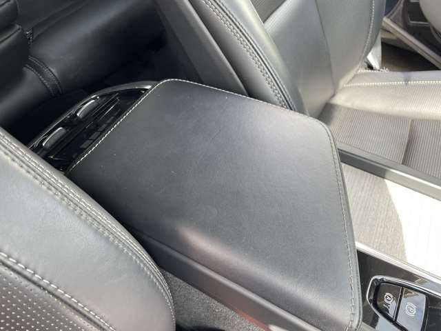 ボルボ ＸＣ６０ Ｄ４ ＡＷＤ インスクリプション ディーゼルターボ ４ＷＤ R2年 (東北) 99