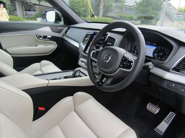 ボルボ ＸＣ９０ Ｂ６ ＡＷＤ Ｒデザイン ４ＷＤ R4年 (関東) 99