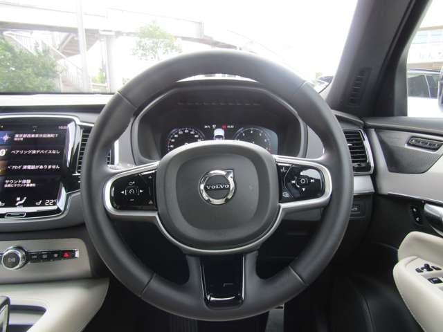 ボルボ ＸＣ９０ Ｂ６ ＡＷＤ Ｒデザイン ４ＷＤ R4年 (関東) 99