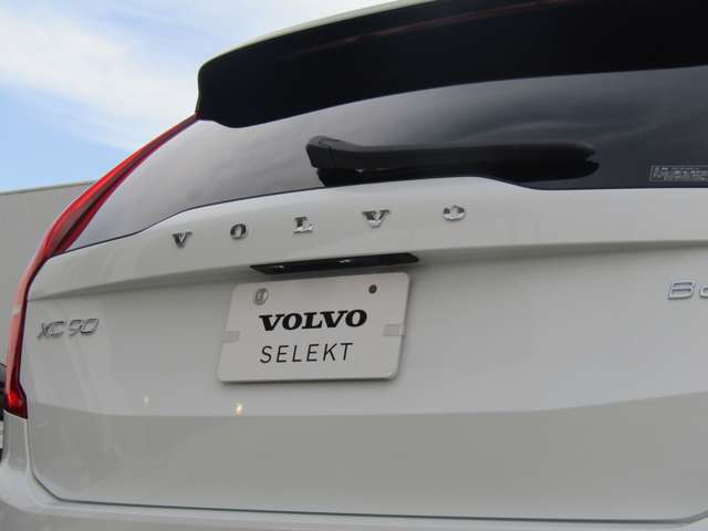 ボルボ ＸＣ９０ Ｂ６ ＡＷＤ Ｒデザイン ４ＷＤ R4年 (関東) 99