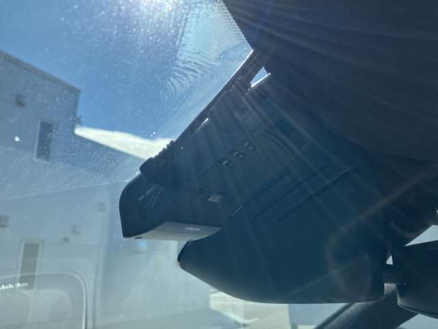 ボルボ ＸＣ４０ リチャージ　プラグインハイブリッド　Ｔ５　インスクリプション R4年 (関東) 99