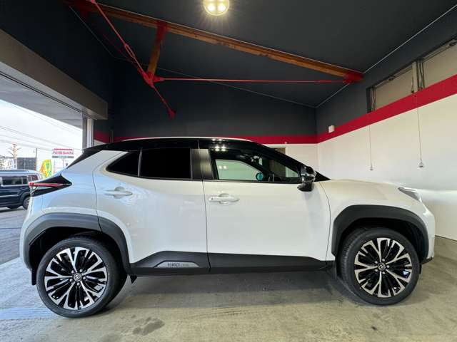 トヨタ ヤリスクロス　ハイブリッド １．５ ハイブリッド Ｚ アドベンチャー Ｅ－ＦＯＵＲ ４ＷＤ R6年 (東北) 99