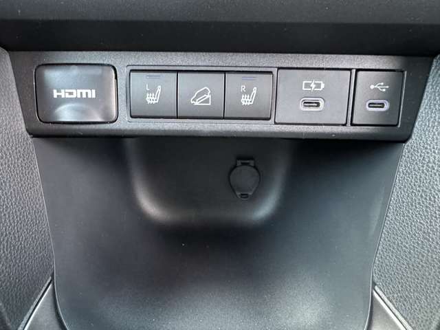 トヨタ ヤリスクロス　ハイブリッド １．５ ハイブリッド Ｚ アドベンチャー Ｅ－ＦＯＵＲ ４ＷＤ R6年 (東北) 99